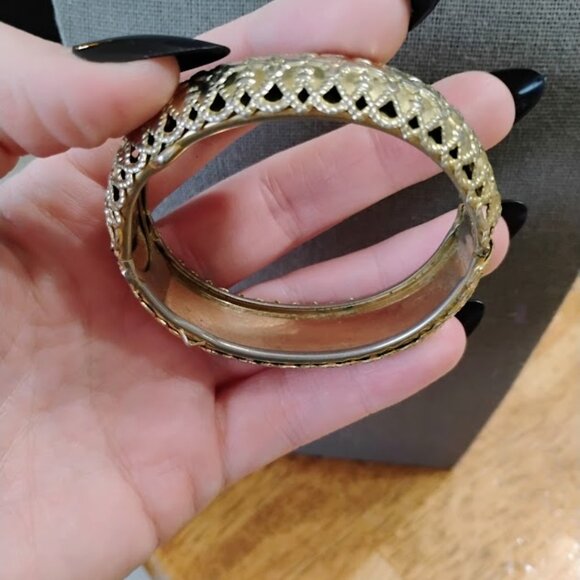 Openable bangle bracelet - Picture 4 of 7